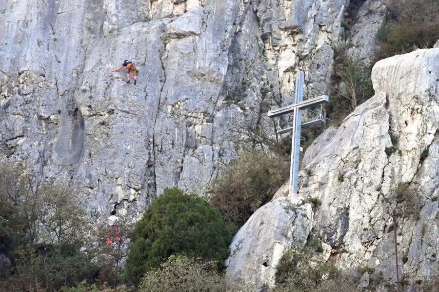 La falesia dell'incidente del climber 22enne