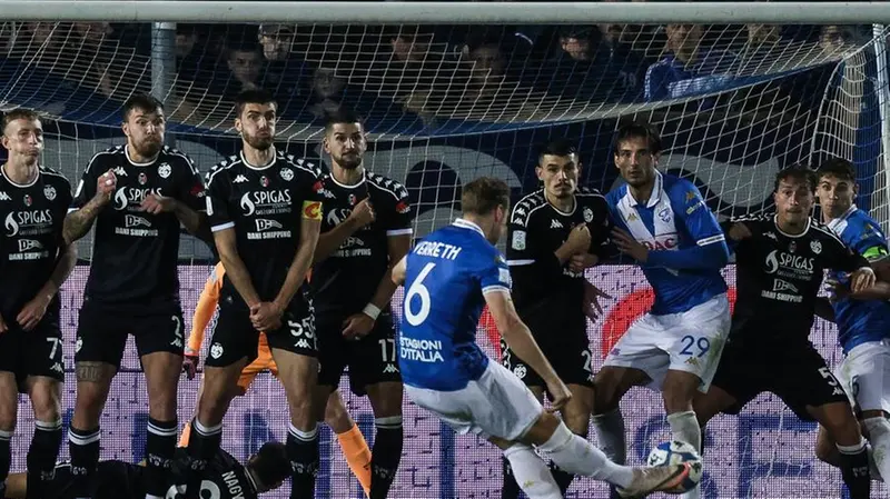 Serie B, gli scatti di Brescia-Spezia