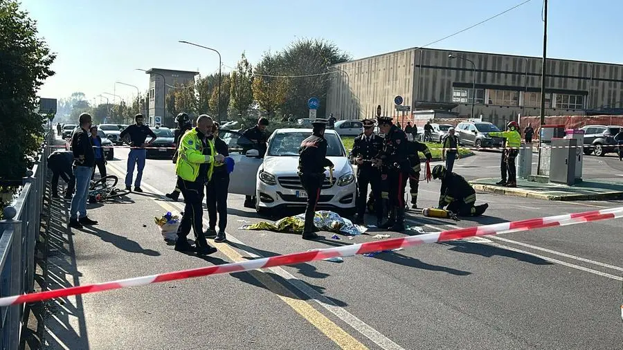 Lo scontro tra una bici e un'auto a Verolanuova