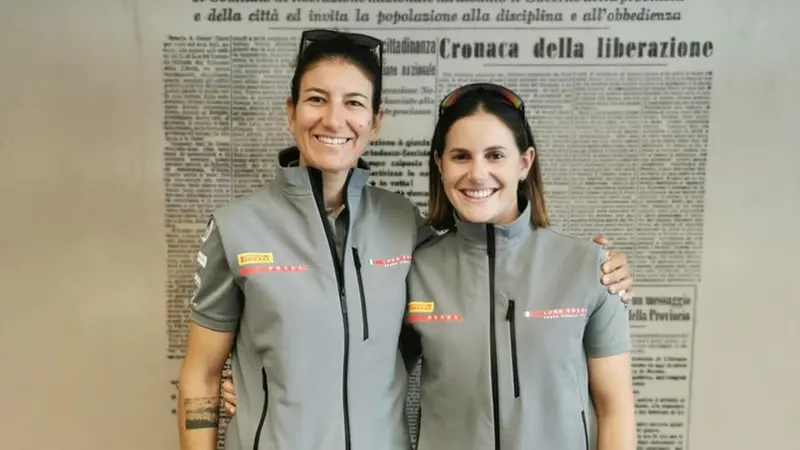 Giulia Conti e Margherita Porro nella nostra redazione - © www.giornaledibrescia.it