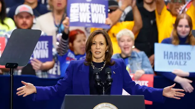 epa11695323 Democratic presidential candidate US Vice President Kamala Harris speaks during a campaign rally at Craig Ranch Regional Park in North Las Vegas, Nevada, USA, 31 October 2024. EPA/BIZUAYEHU TESFAYE