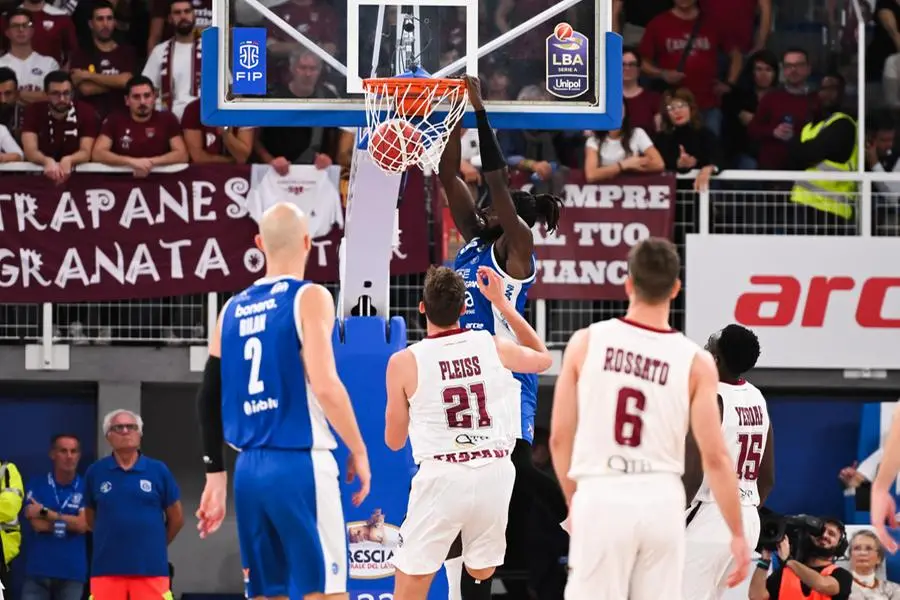 Basket, gli scatti di Germani-Trapani