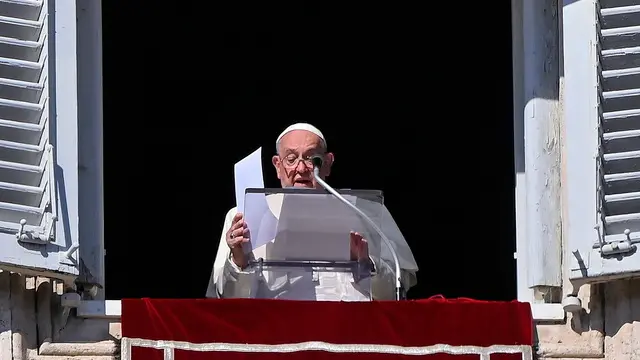 epa11695742 Pope Francis leads the Angelus prayer from the window of his office overlooking Saint Peter's Square in Vatican City, 01 November 2024. EPA/RICCARDO ANTIMIANI