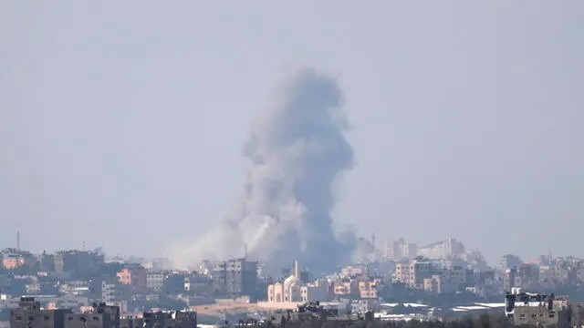 epa10922119 Clouds of smoke rise from the town of Beit Lahia as a result of Israeli airstrikes in northern Gaza, as seen from Israel's border with the Gaza Strip, in southern Israel, 16 October 2023. Israel has warned all citizens of the Gaza Strip to move to the south ahead of an expected invasion. More than 2,750 Palestinians and 1,300 Israelis have been killed according to the Israel Defense Force (IDF) and Palestinian Health Ministry after Hamas militants launched an attack against Israel from the Gaza Strip on 07 October. EPA/ATEF SAFADI