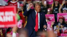 epa11701577 Former US President Donald Trump speaks at a rally in Reading, Pennsylvania, USA, 04 November 2024. Trump and US Vice President and Democratic presidential nominee Kamala Harris are tied in the polls with the US presidential election on 05 November. EPA/WILL OLIVER