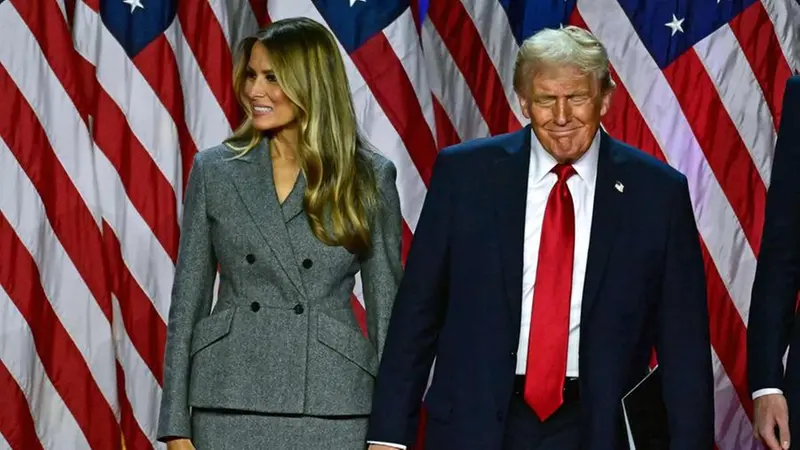 Trump con la moglie Melania festeggia la vittoria - Foto Ansa © www.giornaledibrescia.it