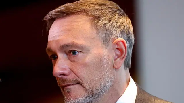 epa11704822 German Finance Minister Christian Lindner looks on as he attends the weekly cabinet meeting of the German government at the Chancellery, in Berlin, Germany, 06 November 2024. EPA/Filip Singer