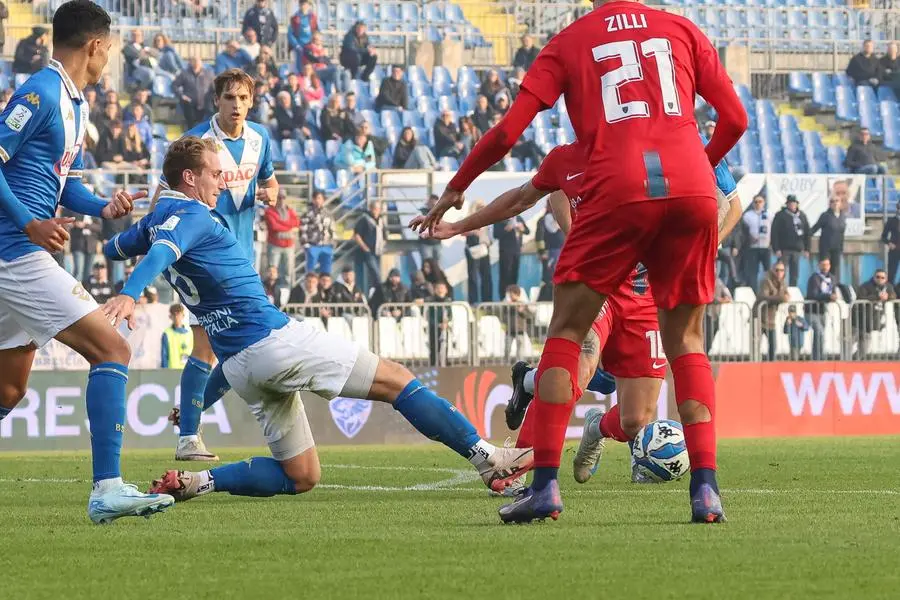 Serie B, gli scatti di Brescia-Cosenza