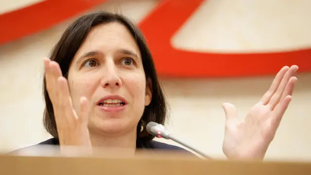 Elly Schlein alla Camera durante conferenza stampa sulla Manovra, Roma, 13 Novembre 2024. ANSA/GIUSEPPE LAMI