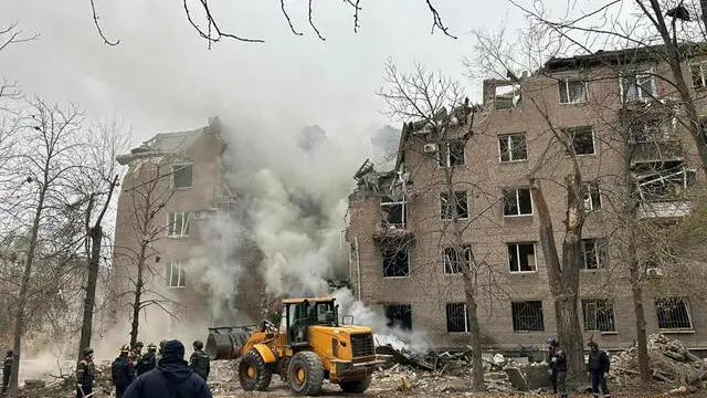 epa11714775 A handout picture made available by the National Police of Ukraine shows the site of a rocket attack on a five-story residential building in Kryvyi Rih, Ukraine, 11 November 2024 amid the Russian invasion. At least 11 people were injured, including two children, according to the State Emergency Service of Ukraine (SESU) report. Russian troops entered Ukrainian territory on 24 February 2022, starting a conflict that has provoked destruction and a humanitarian crisis. EPA/NATIONAL POLICE OF UKRAINE HANDOUT HANDOUT EDITORIAL USE ONLY/NO SALES