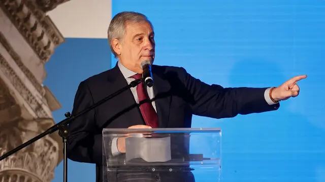 Il ministro degli Esteri Antonio Tajani durante l’evento Emapi “L’evoluzione del welfare dei professionisti”, presso l’Hotel Plaza, Roma, 14 novembre 2024, ANSA/VINCENZO LIVIERI