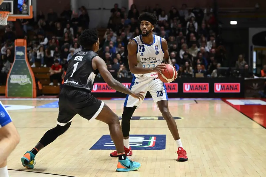 Demetre Rivers
Bertram Derthona Tortona - Germani Pallacanestro Brescia
LBA Legabasket Serie A Unipol 2024/2025
Casale Monferrato, 17/11/2024
Foto M.Ceretti / Ciamillo-Castoria