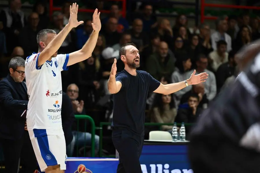 Giuseppe Poeta
Bertram Derthona Tortona - Germani Pallacanestro Brescia
LBA Legabasket Serie A Unipol 2024/2025
Casale Monferrato, 17/11/2024
Foto M.Ceretti / Ciamillo-Castoria