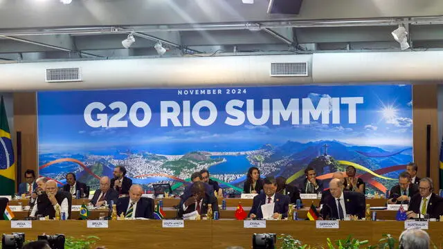 epa11727497 Heads of State participate during the opening of the G20 Summit, in Rio de Janeiro, Brazil, 18 November 2024. The G20 summit will bring together leaders from 55 nations and organizations on 18 and 19 November at the Museum of Modern Art in Rio de Janeiro. EPA/ANTONIO LACERDA