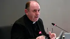 Don Marco Pagniello, direttore Caritas Italiana, durante l’evento dal titolo Aiutare chi Aiuta: un sostegno alle nuove fragilità Intesa Sanpaolo e Caritas Italiana a supporto delle Diocesi, Roma, 6 novembre 2023. ANSA/RICCARDO ANTIMIANI