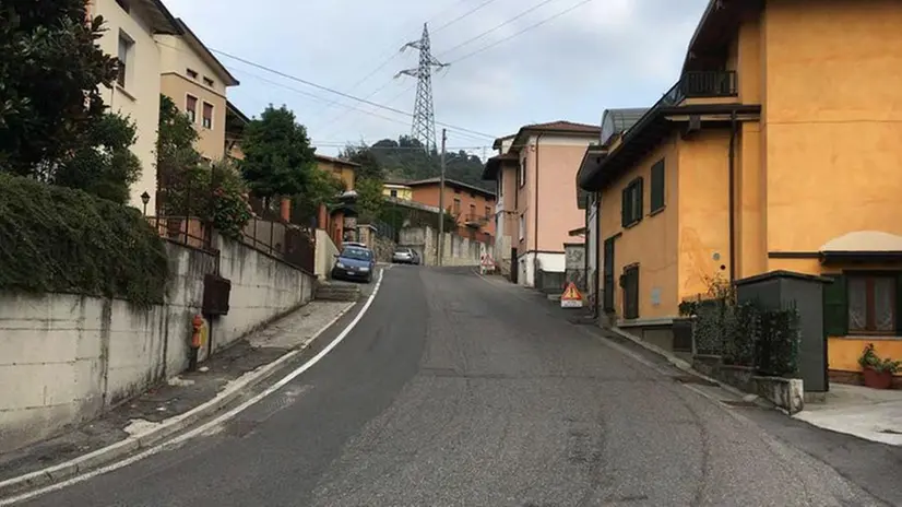 Verrà ampliata la strada percorribile anche dai mezzi pesanti - © www.giornaledibrescia.it