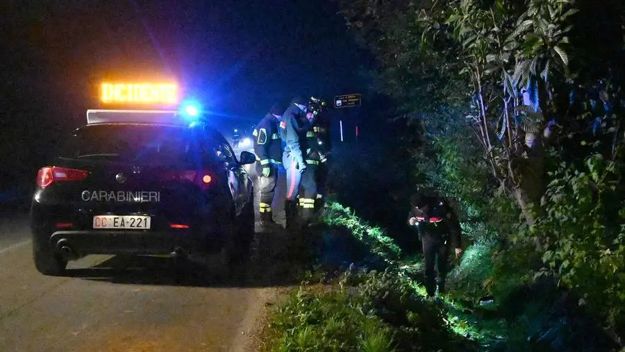 Il sopralluogo dei carabinieri sul luogo dell'incidente - © www.giornaledibrescia.it