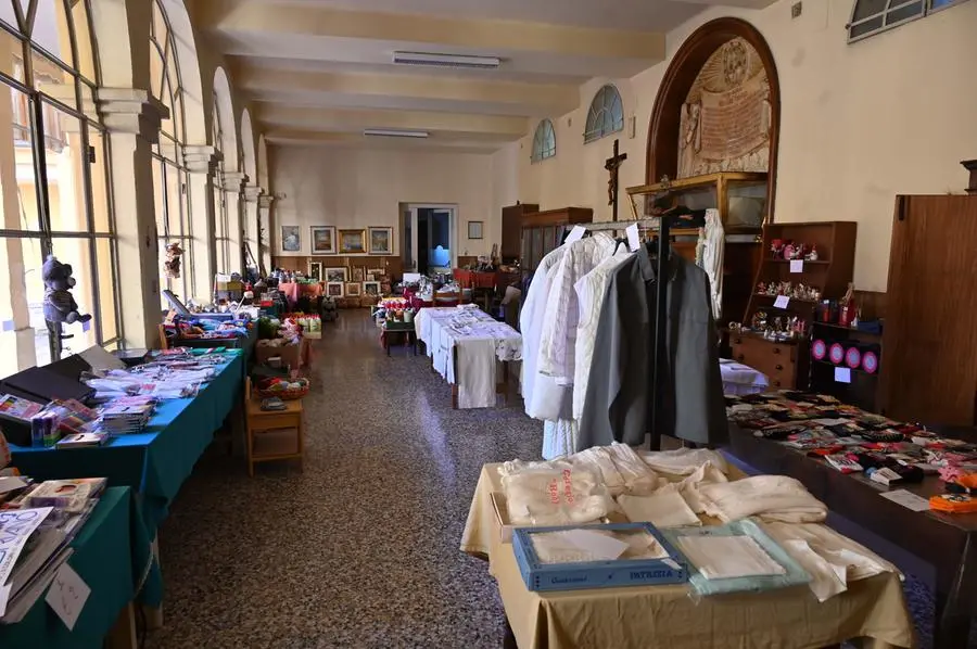 Il convento in cui vivono le suore Ancelle della Carità, in via Benacense a Brescia