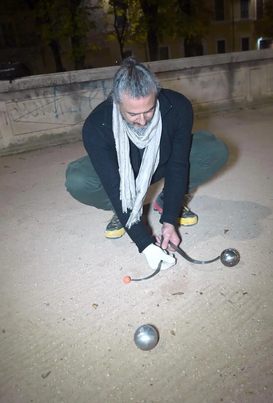 CRONACA BRESCIA PIAZZA TEBALDO GIOCO DELLE BOCCE PETANQUE NELLA FOTO MOMENTI DEL GIOCO 21/11/2024 newreporter©favretto