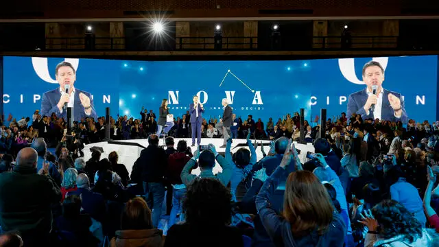 Il leader del M5s Giuseppe Conte durante l’assemblea costituente del Movimento Cinque Stelle ‘’Nova - Partecipa, Innova, Decidi’’, Palazzo dei Congressi, Roma 23 novembre 2024. ANSA/FABIO FRUSTACI