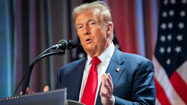 epa11718825 US President-elect Donald Trump speaks during a meeting with House Republicans at the Hyatt Regency hotel in Washington, DC, USA, 13 November 2024. EPA/ALLISON ROBBERT / POOL