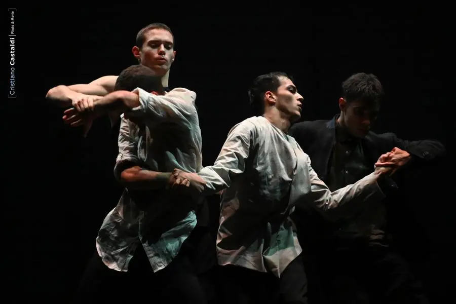 «Daughters and angels»: lo Spellbound Contemporary Ballet al Teatro Grande