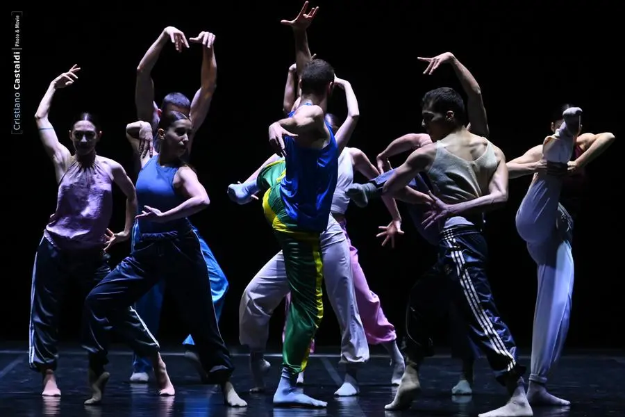 «Forma mentis»: lo Spellbound Contemporary Ballet al Grande