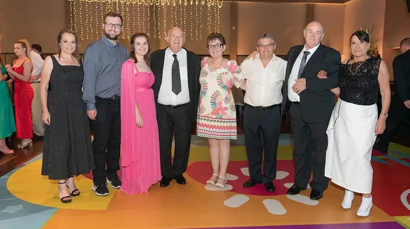 I Vacinaletti alla festa brasiliana per i 25 anni di Calesita - © www.giornaledibrescia.it