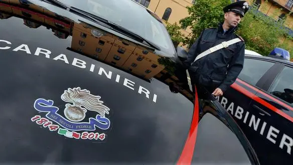 Presentazione del logo del bicentenario dell'arma sulle auto del nucleo Radiomobile presso il comando provinciale alla Caserma Cernaio, Torino,31 Maggio 2014. ANSA/ALESSANDRO DI MARCO