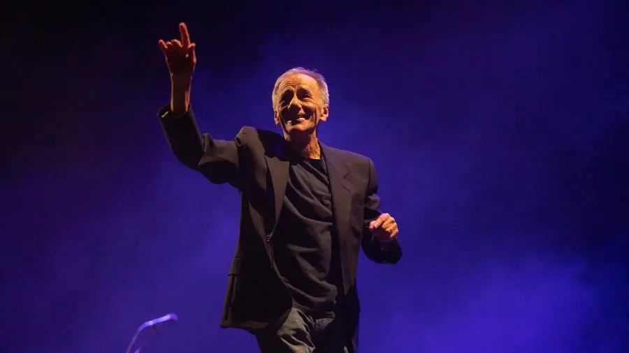 Roberto Vecchioni al Teatro Clerici