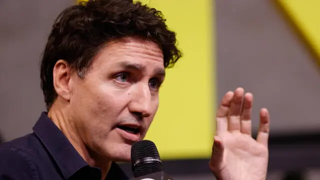 epa11726643 Canadian Prime Minister Justin Trudeau speaks at the Global Citizen Now summit at the Getulio Vargas Foundation, in Rio de Janeiro, Brazil, 17 November 2024. The event brings together heads of state, private sector leaders and public policy advocates to discuss today's challenges and promote global actions. EPA/ANDRE COELHO