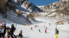 Stagione sciistica, appassionati in pista a Borno e al Tonale