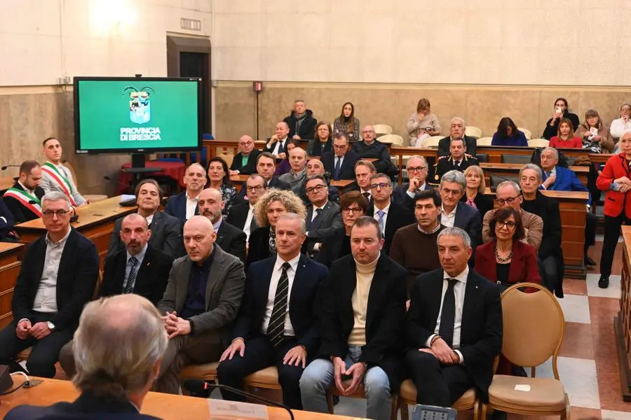 Maestri del Lavoro, premiati in Broletto 34 bresciani