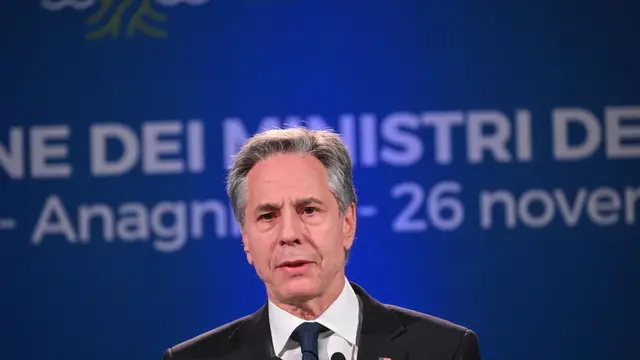 epa11742103 US Secretary of State Antony Blinken speaks during a press conference at the end of the G7 Foreign Ministers meeting in Fiuggi, Italy, 26 November 2024. EPA/ALESSANDRO DI MEO