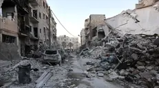 epa11753515 View of damaged buildings following a Russian airstrike, in Idlib, Northern Syria, 02 December 2024. The Syrian Civil Defense reported three people were killed as a result of airstrikes targeting three hospitals in Idlib, on 02 December. Syrian opposition forces, led by the Islamist militant group Hayat Tahrir al-Sham (HTS) launched an offensive on 27 November, taking large parts of Aleppo, Syria's second-largest city. The offensive triggered counterattacks by the Syrian regime forces as well as Russian and Syrian airstrikes on opposition-controlled areas. EPA/MOHAMMED AL RIFAI