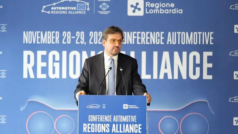 L'assessore Guido Guidesi a Monza - © www.giornaledibrescia.it