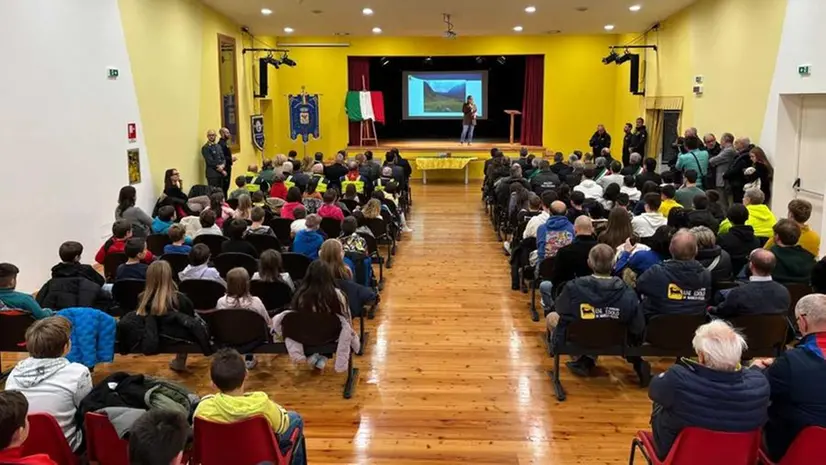 Guardia di Finanza Celebra 250 Anni Piantando 250 Alberi in Val Malga