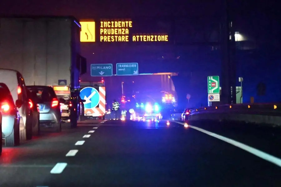 Incidente in A35, morta una ragazza di 27 anni