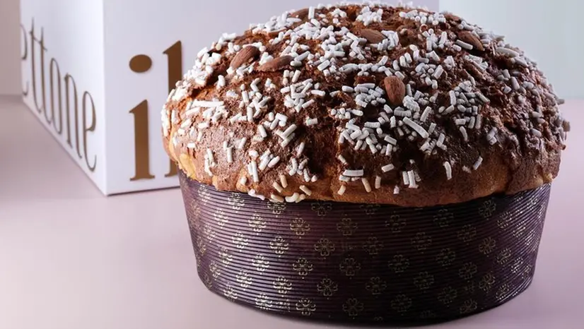 Il panettone classico di Dolce Angolo a Rezzato