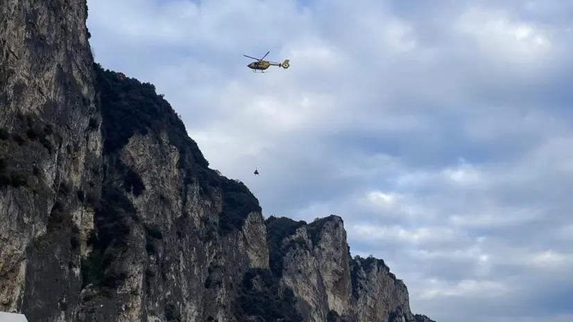 I soccorsi inviati a Campione del Garda