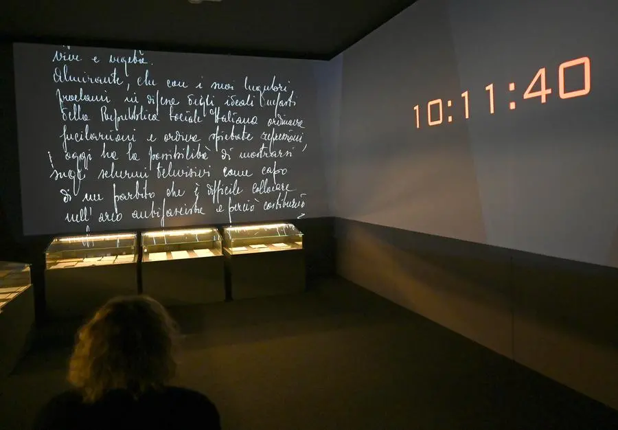 I documenti relativi a Piazza Loggia esposti in via Galilei