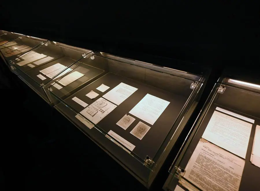 I documenti relativi a Piazza Loggia esposti in via Galilei