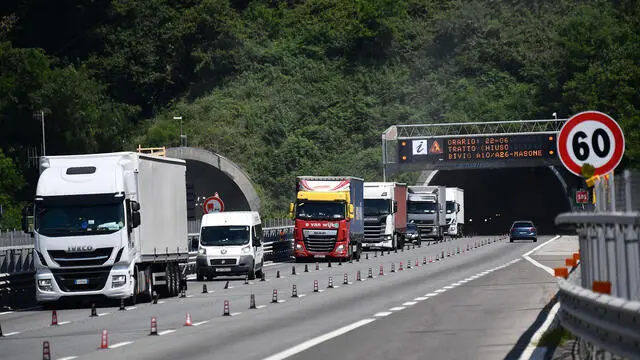 Lunghe code sulla A26 direzione Genova. Genova, 07 Luglio 2020. ANSA/LUCA ZENNARO