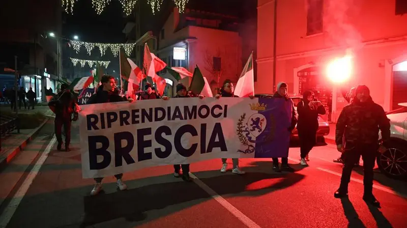 Il corteo neofascista del 13 dicembre 2024 - Foto © www.giornaledibrescia.it