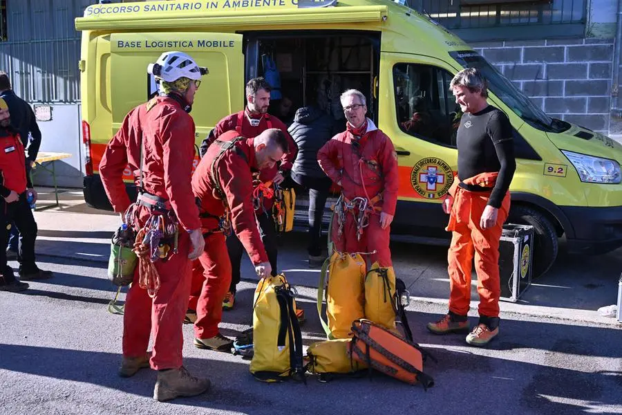 Il campo base per il recupero di Ottavia Piana