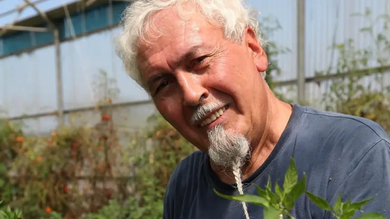 Nino Quaranta guida la cooperativa solidale «La Terra - Contadinanza necessaria» - © www.giornaledibrescia.it