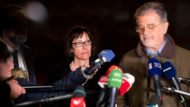 Ilaria Cucchi e Fabio Anselmo fuori la corte di cassazione dopo la conferma delle condanne comminate in appello ai carabinieri imputati al processo per la morte di Stefano Cucchi. Roma 4 aprile 2022 ANSA/MASSIMO PERCOSSI