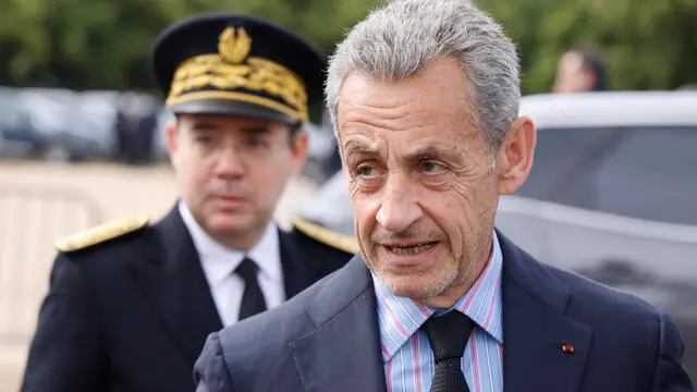 epa11419321 Former French president Nicolas Sarkozy arrives to attend a ceremony marking the 84th anniversary of late French General Charles de Gaulle's World War II resistance call 'Appeal of 18 June' in 1940, at the Mont-Valerien memorial in Suresnes, outside Paris, France, 18 June 2024. EPA/LUDOVIC MARIN / POOL MAXPPP OUT