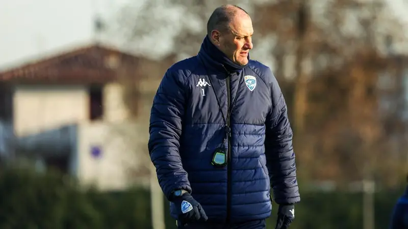 Tanto lavoro da fare per il nuovo allenatore Pierpaolo Bisoli - Foto New Reporter Comincini © www.giornaledibrescia.it