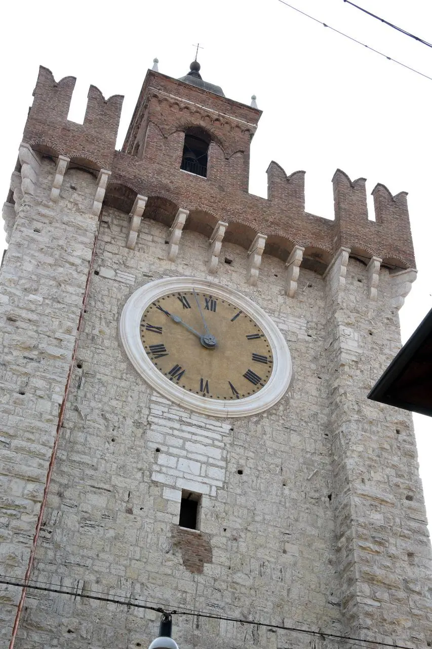 Torre della Pallata: il restauro della torretta rinascimentale a primavera